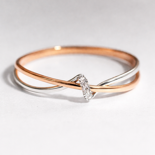 Anillo Vintage Trenzado en Oro y Plata – Diseño Elegante y Atemporal